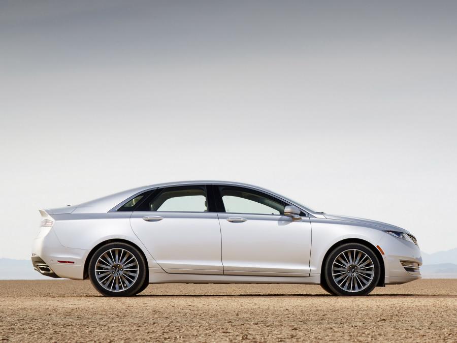  Lincoln MKZ Hybrid 2012 года  (фото 14 из 16)